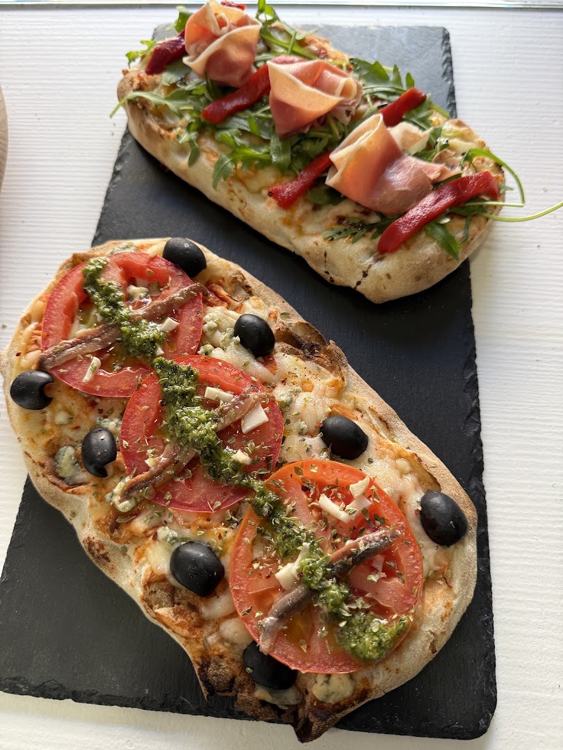The Pizza MARKET · Fotos 1